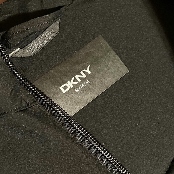 DKNY Hooded Puffer Jacket faux fur Size M Black. - Picture 13 of 16